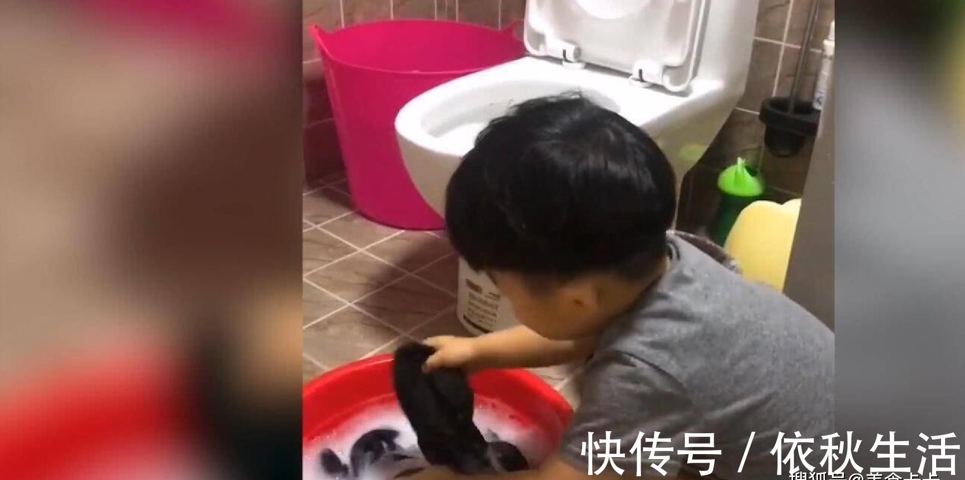 孩子|妈妈下班回家,怎么没看见孩子,一开门妈妈笑弯了腰