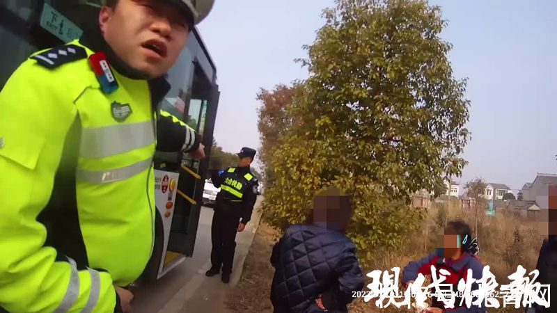 公交车司机|公交车司机突发低血糖，警民合力施援手