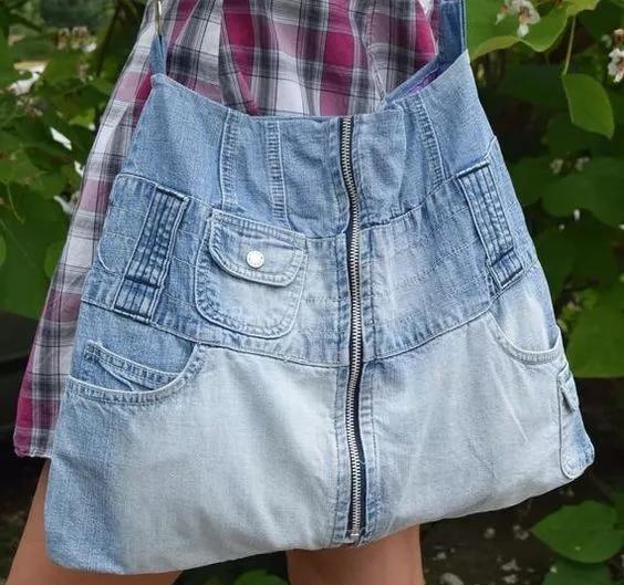 diy 一条旧牛仔衣裤,就能改造出女生喜欢的包包,以后都不舍得扔了