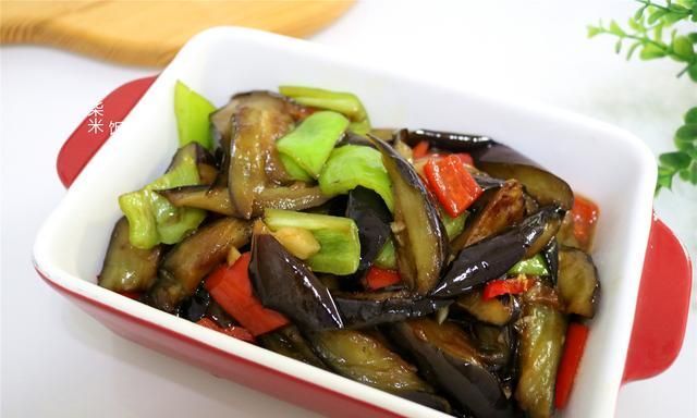 好吃|茄子简单又好吃的做法,不用油炸,不用腌,软烂鲜香赛过吃肉
