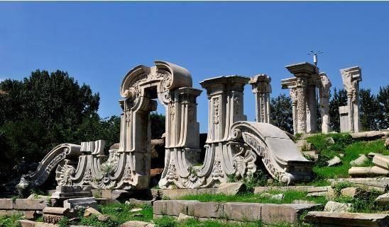 灭亡|清朝灭亡后十几万偏室成员都去哪了呢？四条去路，最后两个最可恨