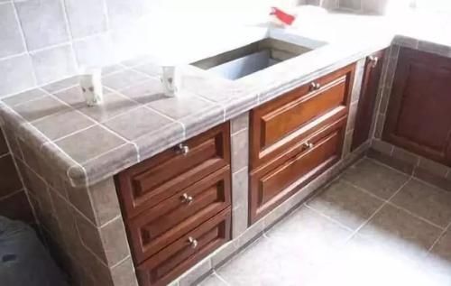 定制|越来越多人不用定制橱柜了,现在流行这么装,美观实用还不贵