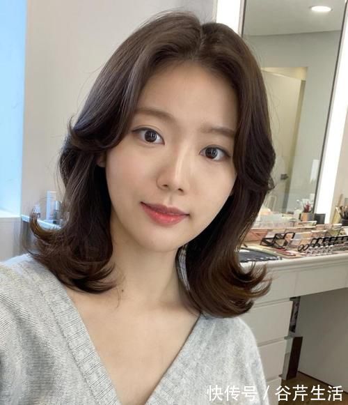 修饰|女发别乱剪,这才是当下最火发型17款,修饰头型还洋气