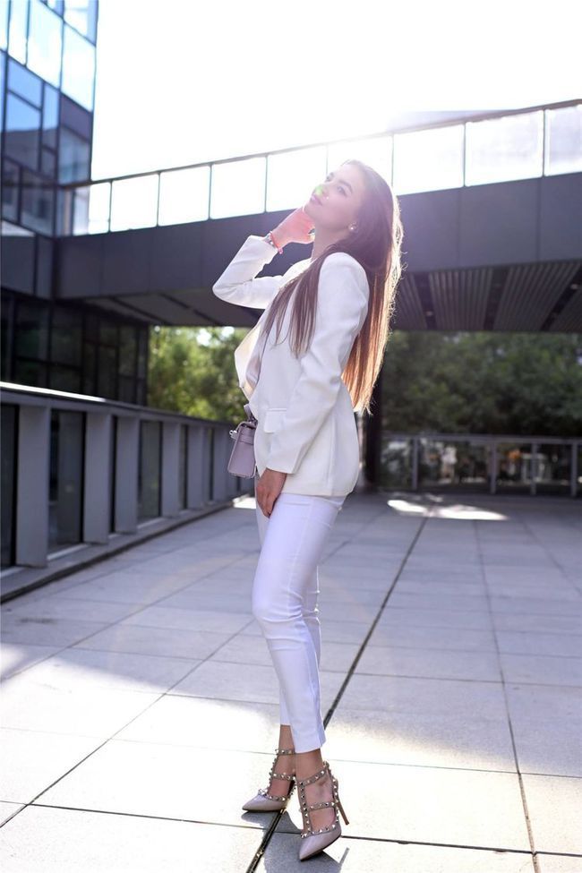 蕾丝 细高跟鞋穿搭,时尚又美丽,让你享受美丽的同时又能舒服