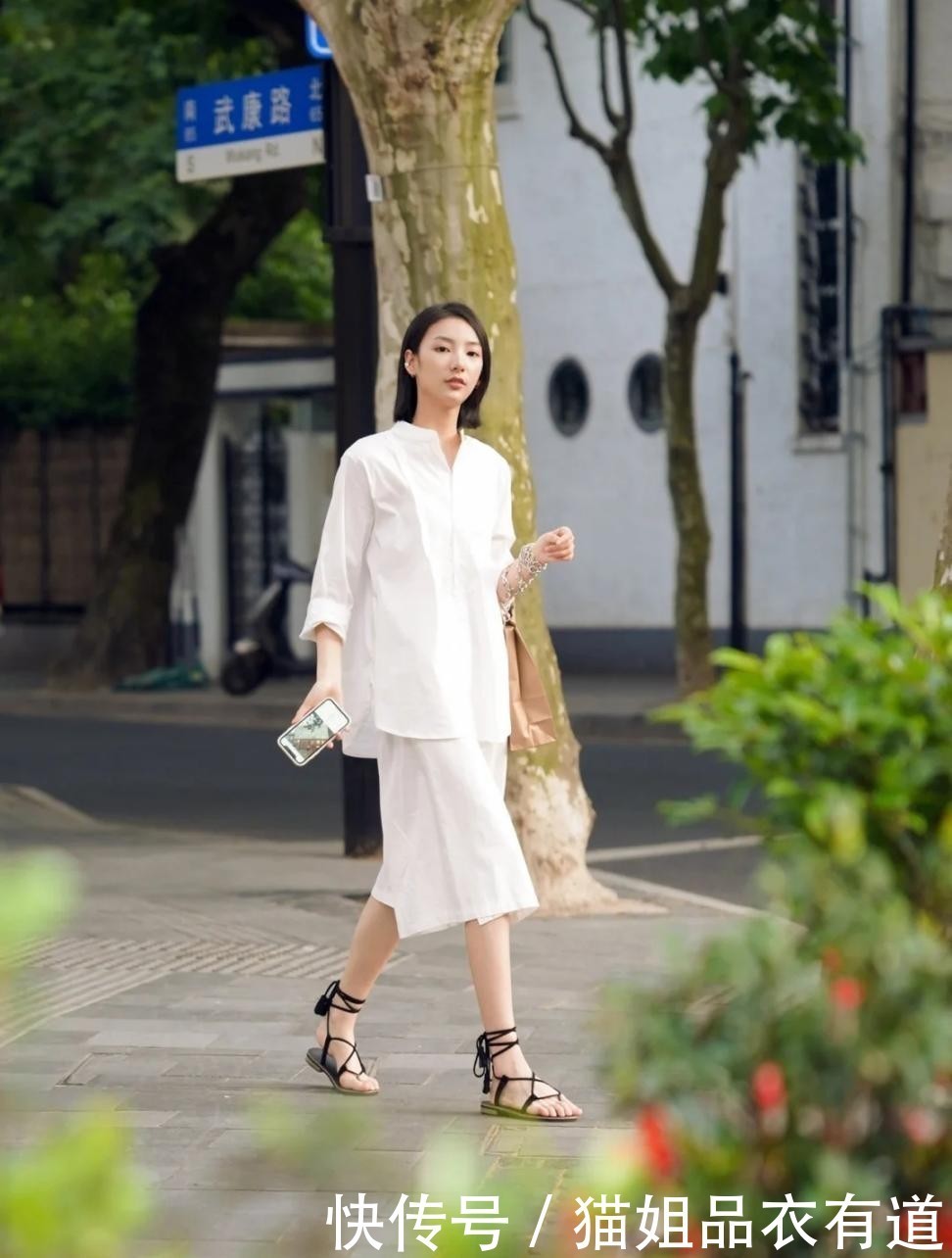 t恤|想不到,上海女孩这么会穿!简单衣服也穿出高级,时尚感吊打一片