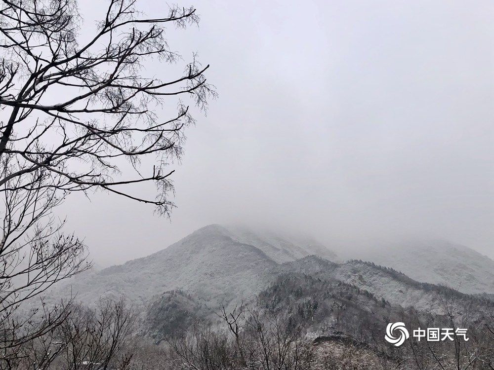 溶洞|朦胧美！雪后北京群山云雾缭绕 宛如世外桃源