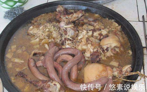 去东北婆婆家,婆婆就做了一个菜,一开始我嫌脏,吃一口后停不下