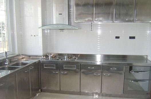 橱柜|橱柜台面不要铺大理石了,越来越多人都装这种,清洁方便又实用