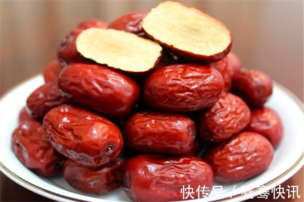 猕猴桃|女性坚持吃4种食物,排毒养颜润肤美白,改善便秘,补充身体营养