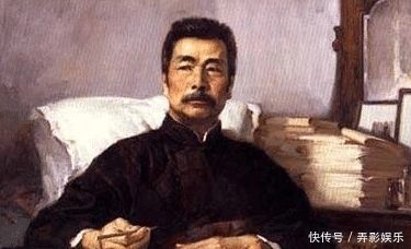 概括|郭沫若4字骂鲁迅,鲁迅5字回骂,概括郭沫若一生