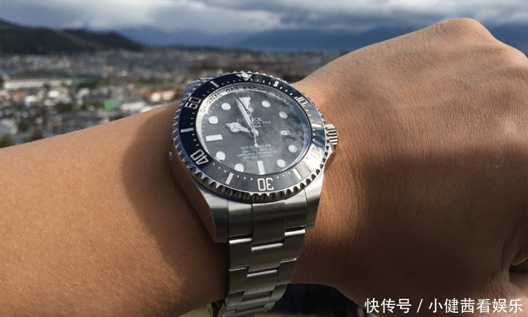 水鬼|劳力士中的最热“亲兄弟”,黑鬼王vs单红鬼王,到底谁更优秀?