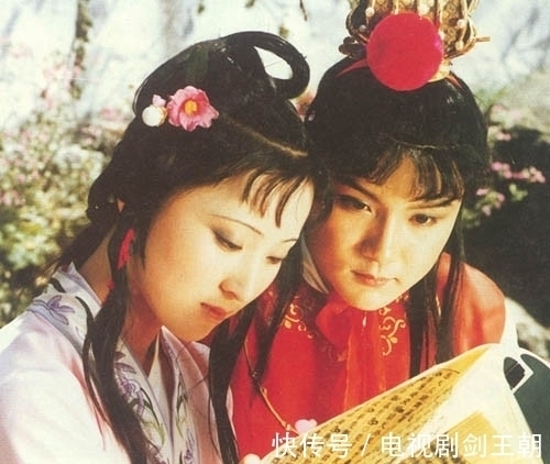 贾母@红楼梦:作者暗示林黛玉和宝玉早有婚约!林如海比贾母还精明算计