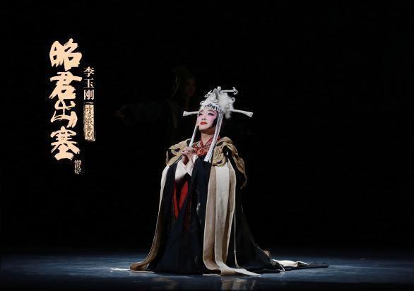 歌舞廳|從乞丐變身“貴妃”，一夜爆紅的國家一級演員，如今突然銷聲匿跡