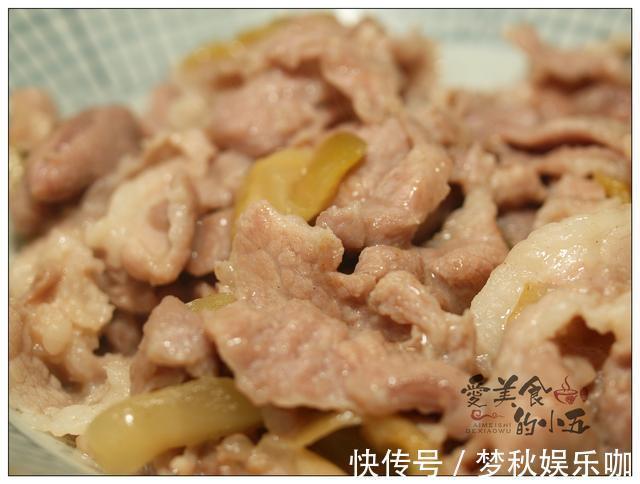 库存|榨菜炒肉片，用冰箱里的库存炒了个快手下饭的家常小菜