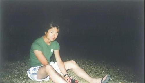 作家|小伙初二辍学靠和疯子聊天成作家:不走寻常路的人,到底有多赚?