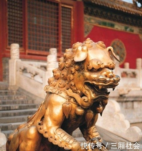 不屑一顾|胡人跪着进贡的“怪兽”，汉武帝不屑一顾，却不曾想令虎豹也害怕