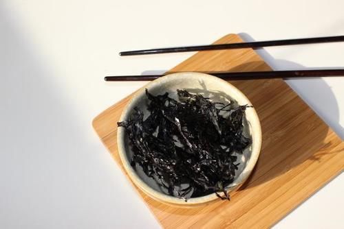 结节|患有甲状腺结节不能吃白萝卜?除此之外,这3物也要少碰