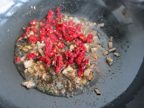 菠菜面|睡眠不好,眼睛干涩!经常吃这道菜,让你一觉到天亮