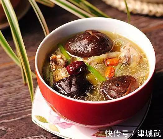 你确定你会煲鸡汤,这些材料你肯定没放,鸡汤做法集锦,自己煲的就是香!!