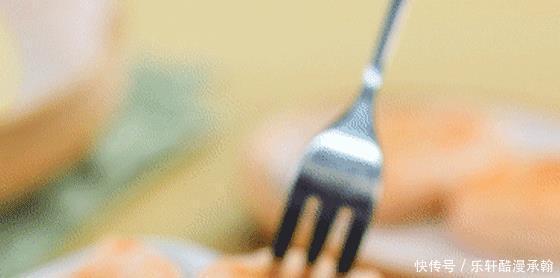 一口抵过钙片!,鲜香软嫩,这个食材不加在辅食里就亏了!