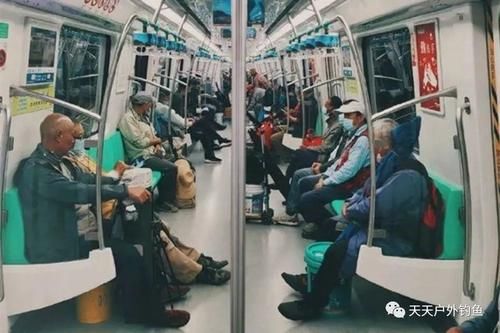 南京钓鱼老大爷才是钓鱼人“典范”，要多恩正有多恩正，摆的一米