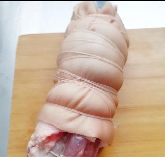 不油|肘子不知道怎么做好吃教你一种做法，不油不腻超好吃