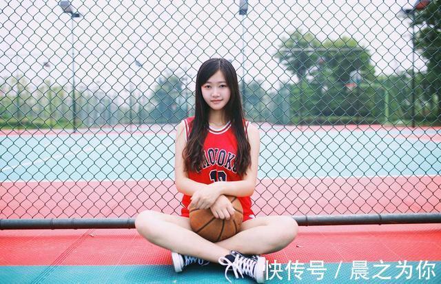 崔雅涵|美女身高178cm健身气质翻倍,完成心中篮球梦想,成为“白月光”