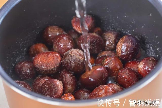 电饭锅|想吃板栗不用去外面买，记住这几步，不会做饭的人也能做出美味