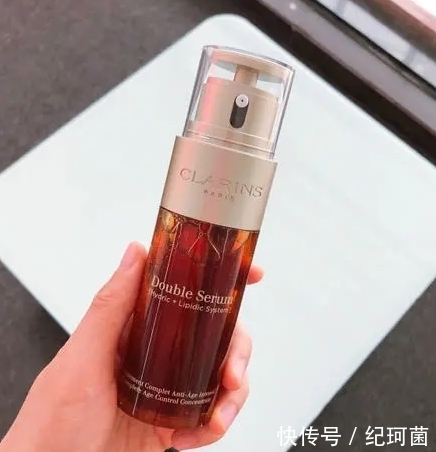 玻色|安利4款超补水的护肤品,名气大且效果明显,沙漠皮的福音来了