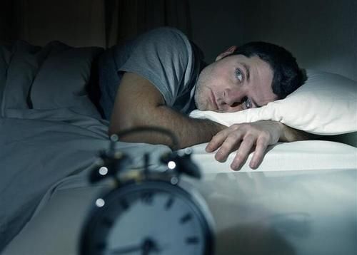 我国超过3亿人有睡眠障碍！如何才能睡个好觉？