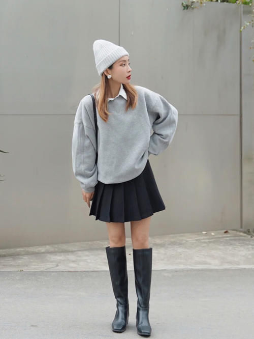 卫衣怎么穿好看？重点在下装搭配上，土肥圆和女神在你一念之间