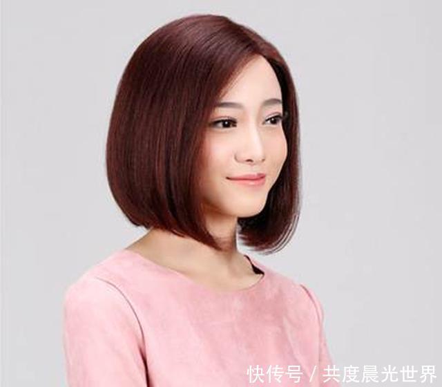 烫发|女人过了40岁,过年别烫“大妈卷”,这4款更适合走亲访友