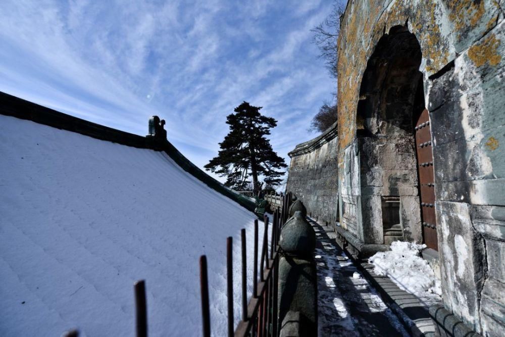 风雪|风雪武当山,仙境藏玄机!大雪封山时,道人、隐士都在干什么!