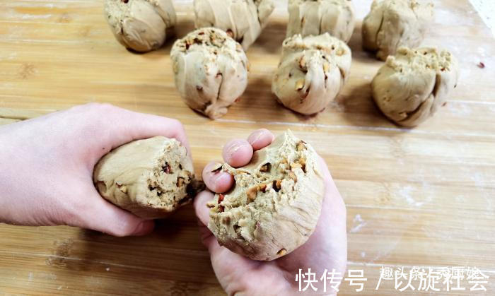 面粉|面粉别蒸馒头了，试试新做法，松软香甜，营养好消化，孩子特爱吃