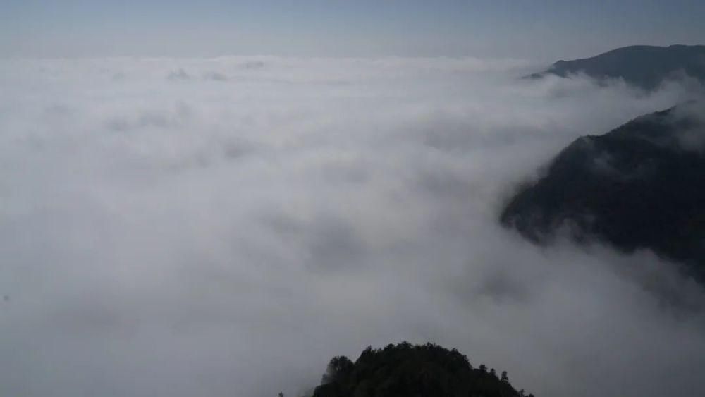 情结|云海与雪景、雾凇齐聚,惊艳了鸡足山的冬天!