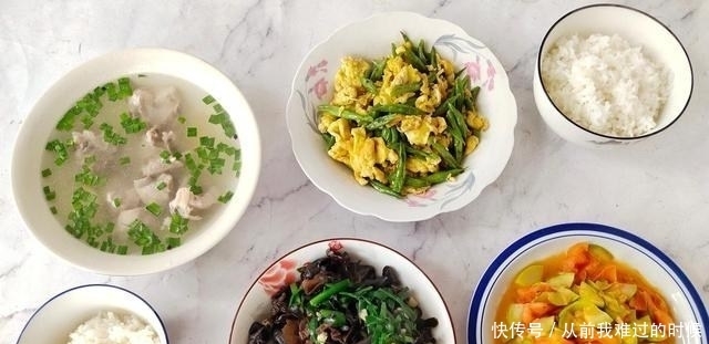 我家初中生的晚餐，顿顿4个菜，1周不重样，孩子说比食堂的饭菜香