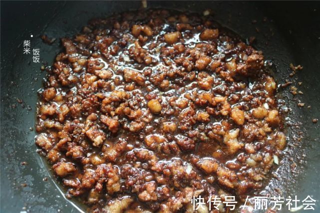 黄豆酱|做包子,调馅是关键,多加这一步,包子更香更软更好吃