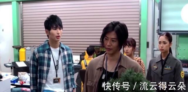 圆谷|泽塔奥特曼地球防卫队解散了,伽古拉决定做一件大事!