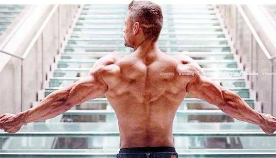 奥赛|身高167cm能拥有多强的背?健美大佬告诉你:女友抱不过来