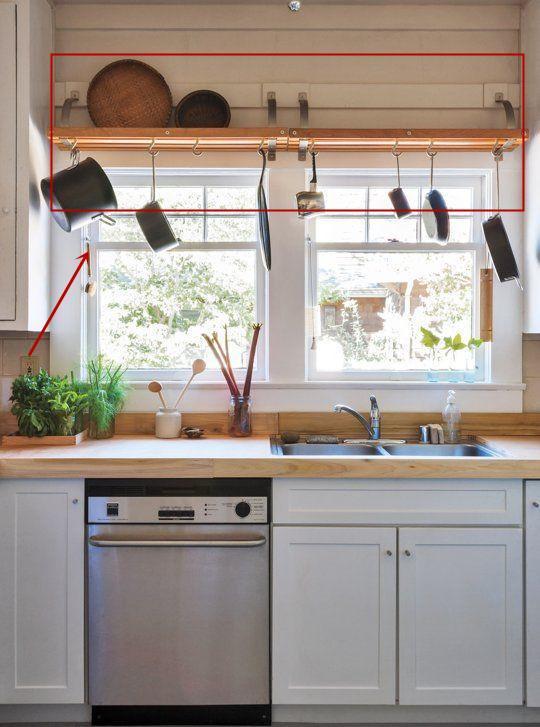 收纳|我怎么没想到!厨房窗台上加个横杆,锅碗瓢盆挂上去,收纳满分!