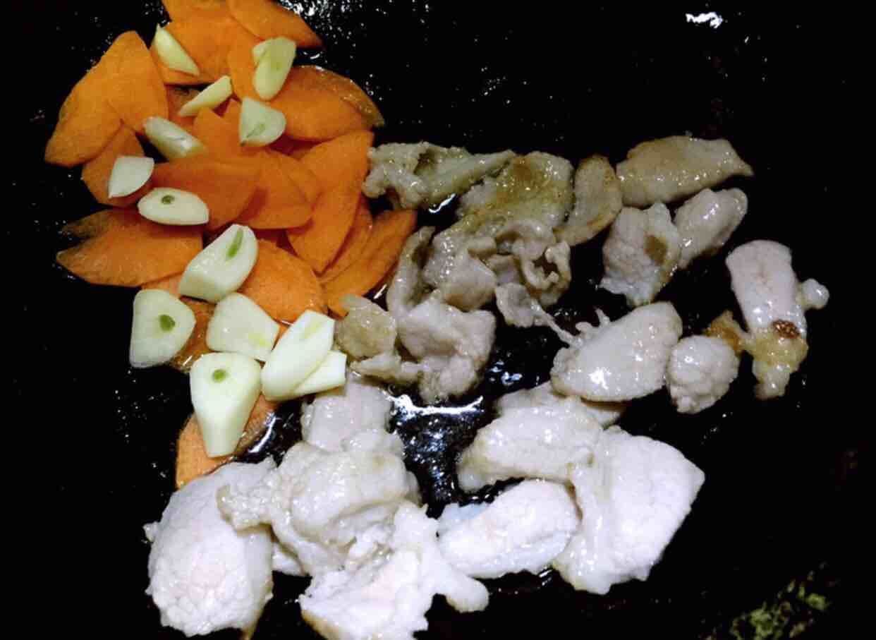 日本人眼中的“长寿菜”,每家都有但不重视,含钙量比骨头还高