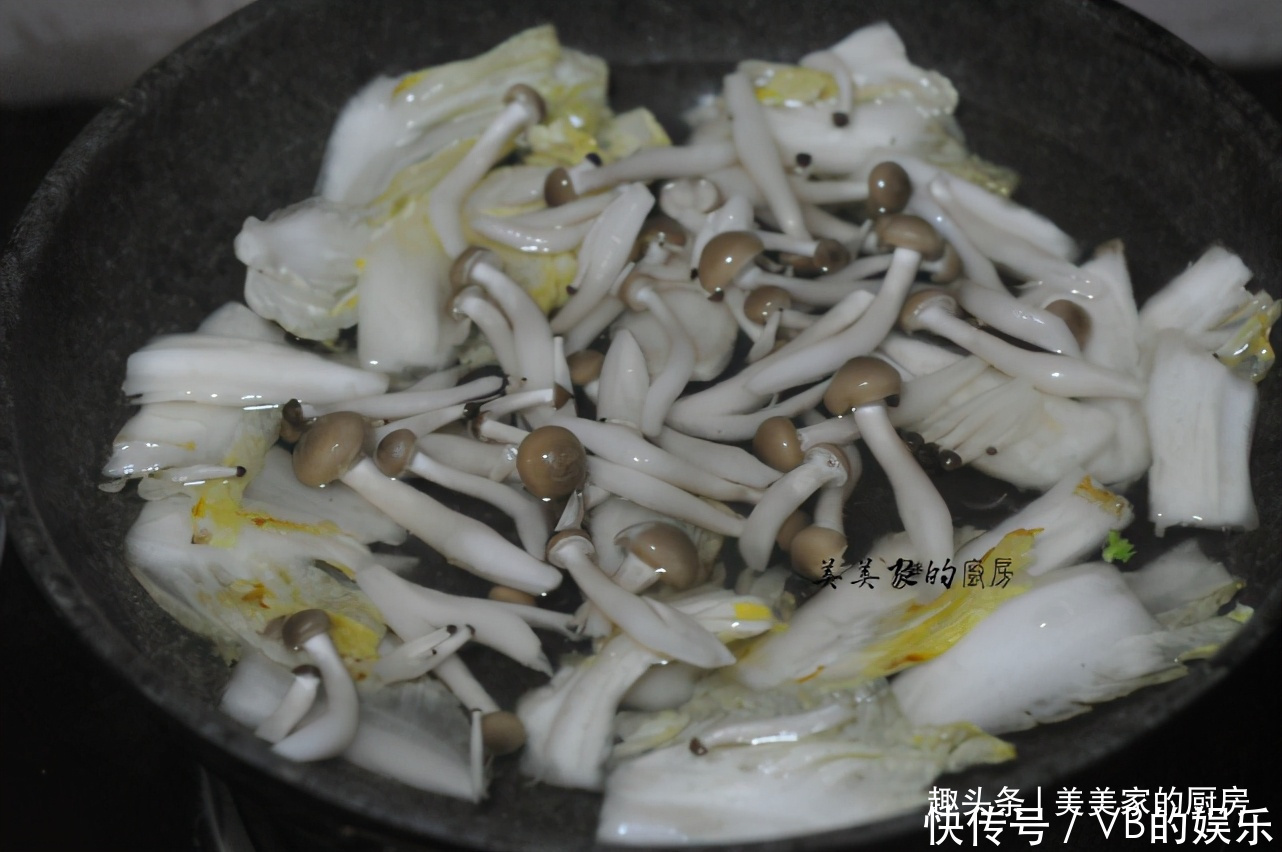 此物|天气寒冷，我最近爱上了此物，平民价格高享受，一碗下肚浑身暖