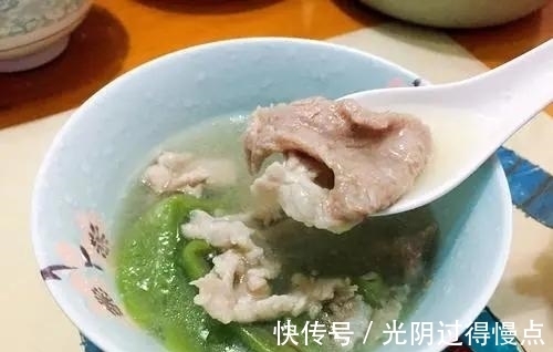 隔夜菜不能吃吗？医生解释：除了这3种，其他或可放心吃