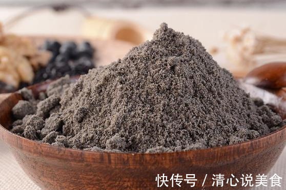 自制芝麻糊的技巧秘诀，家人吃得营养和放心，早餐不用去外面买！