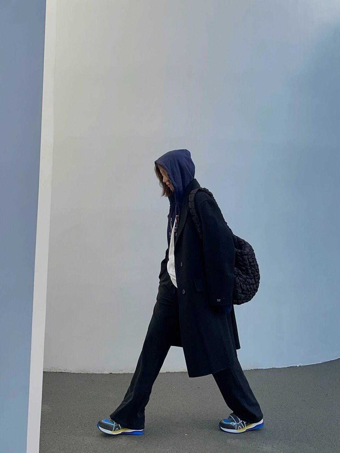 鞋子 冬天穿搭在精不在多,鞋子选这几双就够了,保暖舒适又百搭