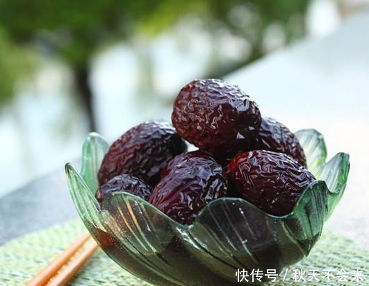 冬天要滋补,这3种黑色食物男女都要多吃,美容