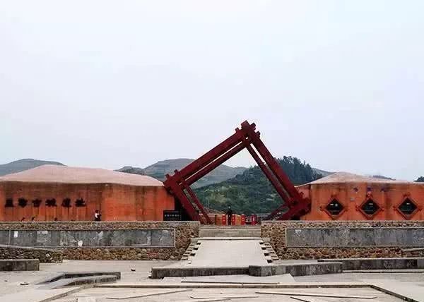 形象|古井里挖出3600多枚秦简,专家称或改写秦始皇形象!