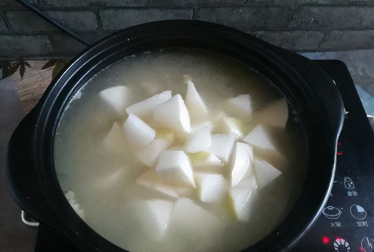 龙宝|冬天这菜1元1斤,润肺化痰又止咳,营养不输人参,价格便宜几百倍