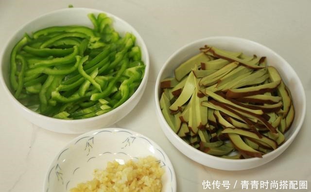 此3样一炒,比肉还香,老人、三高人群、减肥人群特别适合