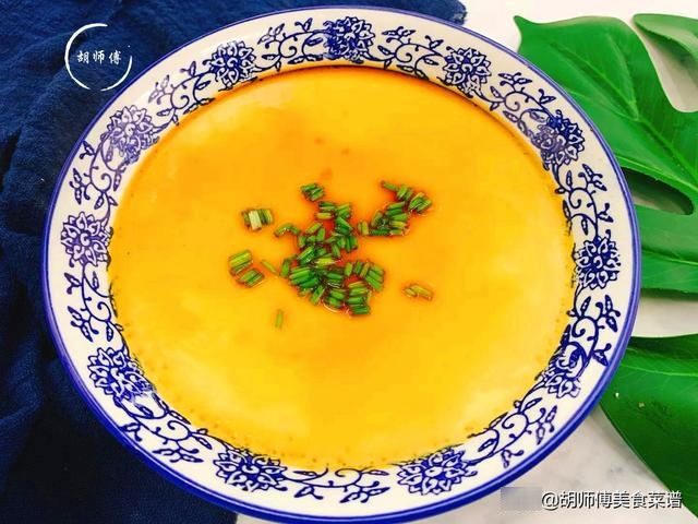 蒸鸡蛋时，有人放冷水有人放热水！大厨说：都不对，教你正确做法